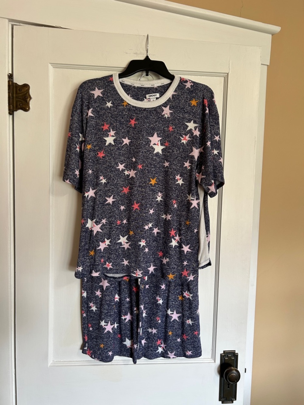 Women’s DKNY Navy Star Capri Pajama Set - Medium